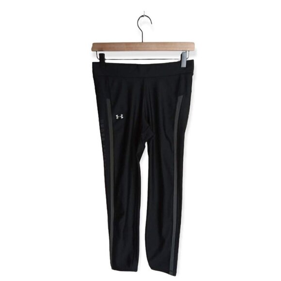 Under Armour Black Heatgear Compression Capris Leggings Size M - Picture 1 of 5
